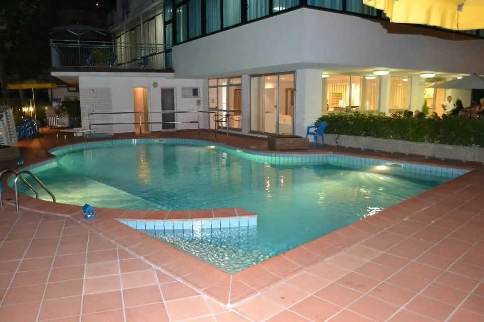 Hotel Mario Cesenatico