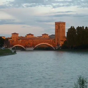 Casa Archi - Vista Sul Fiume , Verona Italy