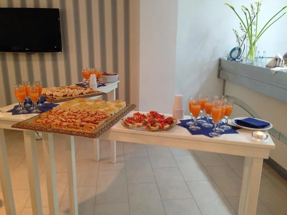 ***  Hotel Mario Cesenatico Italy