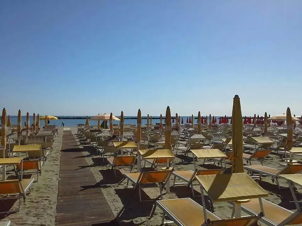 Hotel Mario Cesenatico Italy